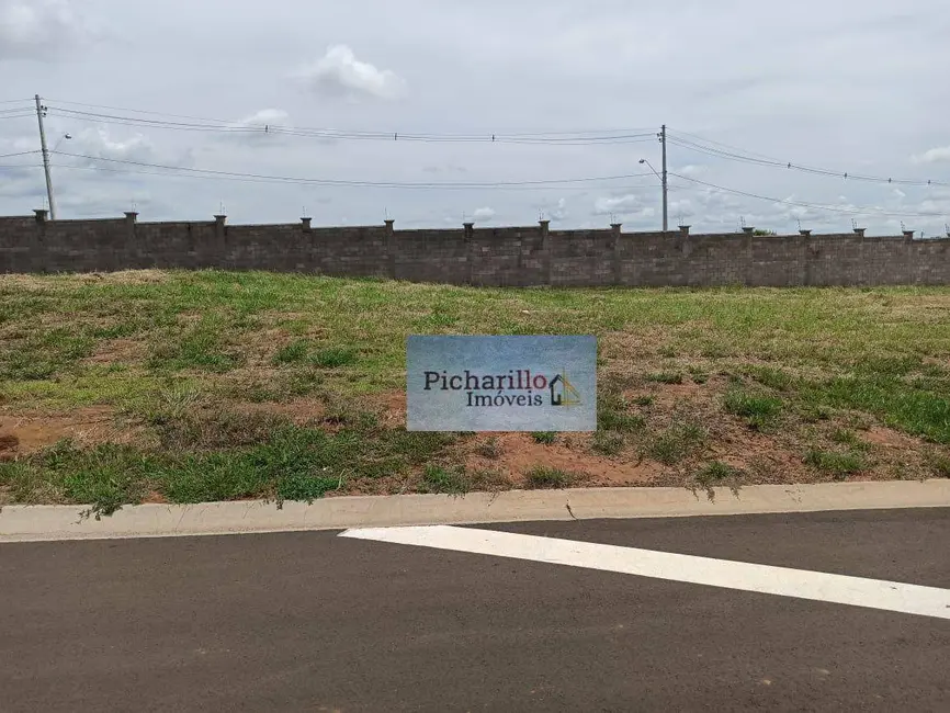 Foto 1 de Terreno / Lote à venda, 262m2 em Sao Carlos - SP