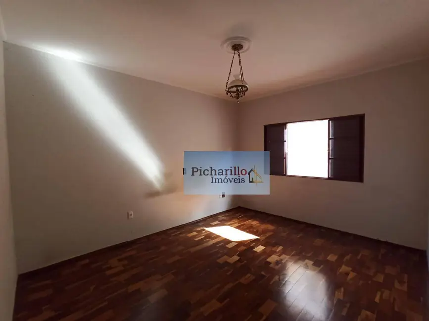 Casa com 3 quartos à venda, 194m2 em Jardim Bandeirantes, Sao Carlos - SP - imagem 9 Foto 9 de Casa com 3 quartos à venda, 194m2 em Jardim Bandeirantes, Sao Carlos - SP