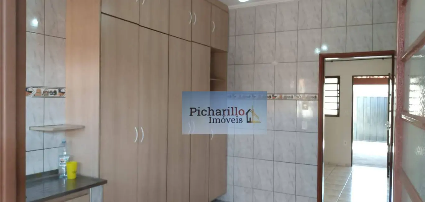 Casa com 2 quartos à venda, 214m2 em Jardim Universal, Araraquara - SP - imagem 7 Foto 7 de Casa com 2 quartos à venda, 214m2 em Jardim Universal, Araraquara - SP