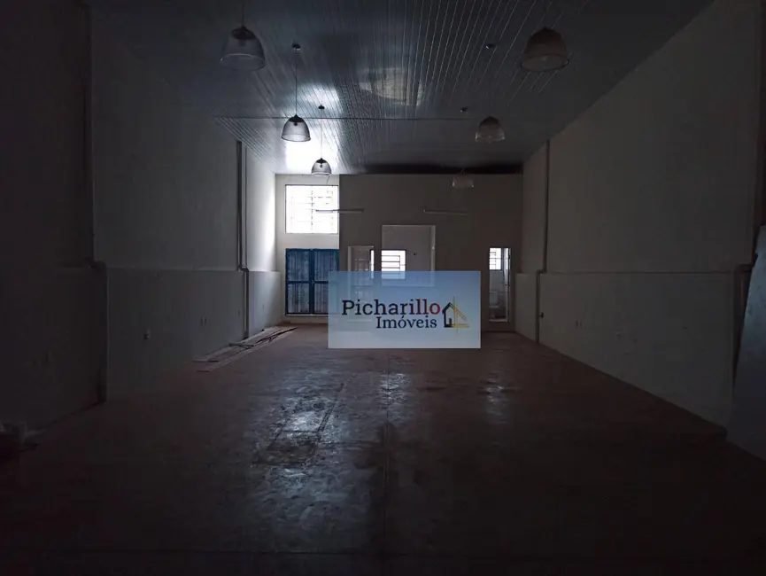 Armazém / Galpão à venda, 318m2 em Vila Prado, Sao Carlos - SP - imagem 4 Foto 4 de Armazém / Galpão à venda, 318m2 em Vila Prado, Sao Carlos - SP