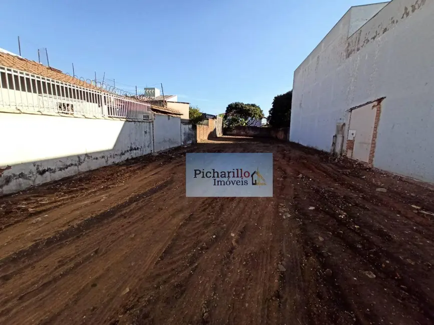 Foto 3 de Terreno / Lote à venda, 505m2 em Vila Prado, Sao Carlos - SP