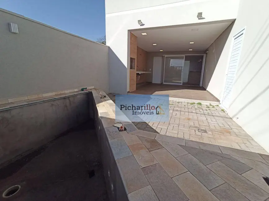 Casa de Condomínio com 3 quartos à venda, 250m2 em Sao Carlos - SP - imagem 9 Foto 9 de Casa de Condomínio com 3 quartos à venda, 250m2 em Sao Carlos - SP