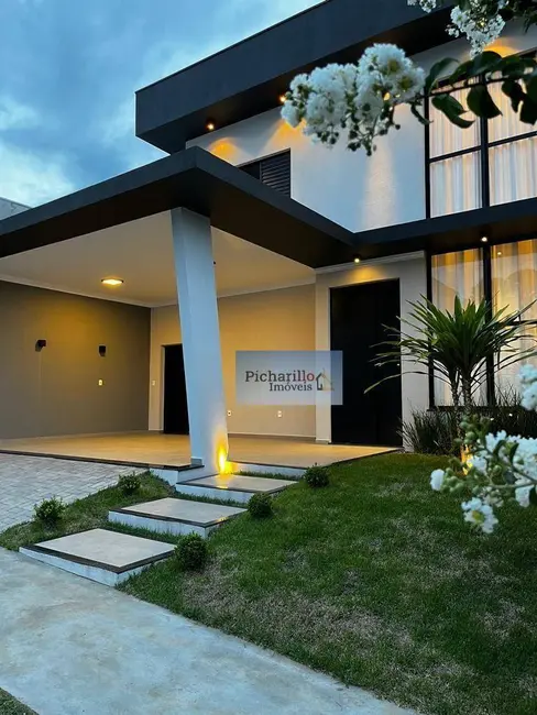 Foto 1 de Casa de Condomínio com 3 quartos à venda, 250m2 em Sao Carlos - SP