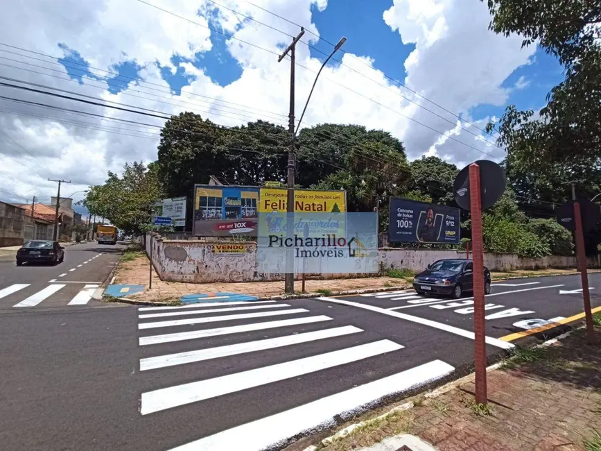 Foto 2 de Sala Comercial à venda, 6600m2 em Vila Prado, Sao Carlos - SP