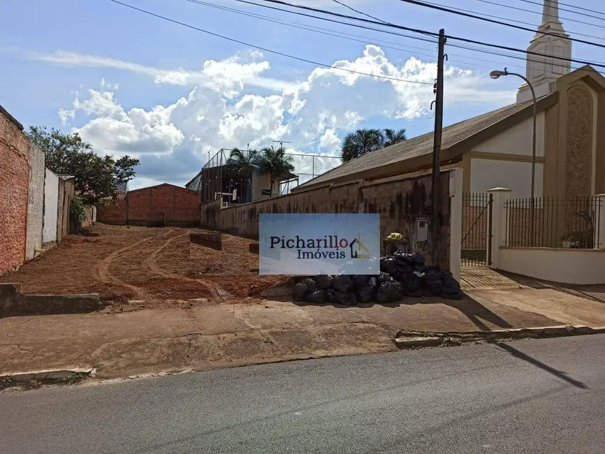 Foto 3 de Terreno / Lote à venda, 500m2 em Vila Prado, Sao Carlos - SP