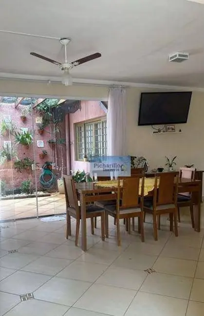 Foto 2 de Casa com 5 quartos à venda, 780m2 em Centro, Ibate - SP