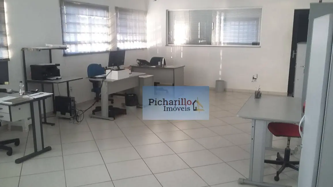 Foto 3 de Armazém / Galpão à venda, 2700m2 em CEAT, Sao Carlos - SP