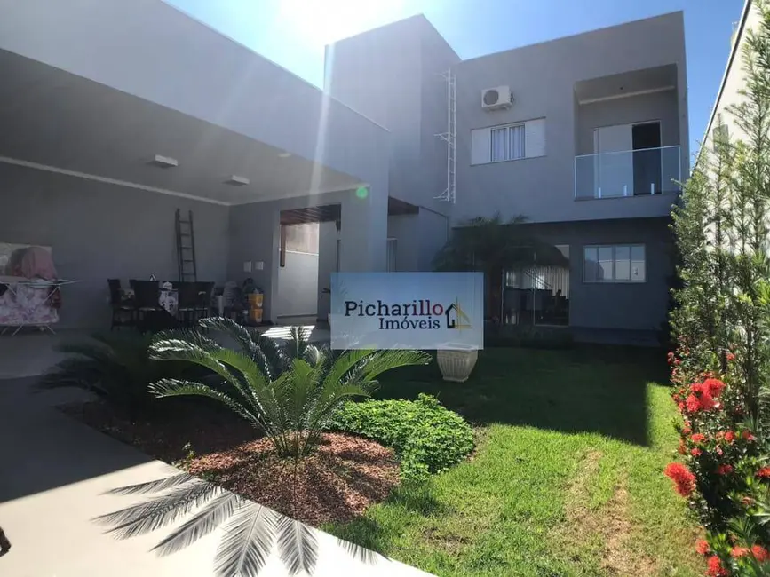 Casa com 2 quartos à venda, 300m2 em Ibate - SP - imagem 3 Foto 3 de Casa com 2 quartos à venda, 300m2 em Ibate - SP