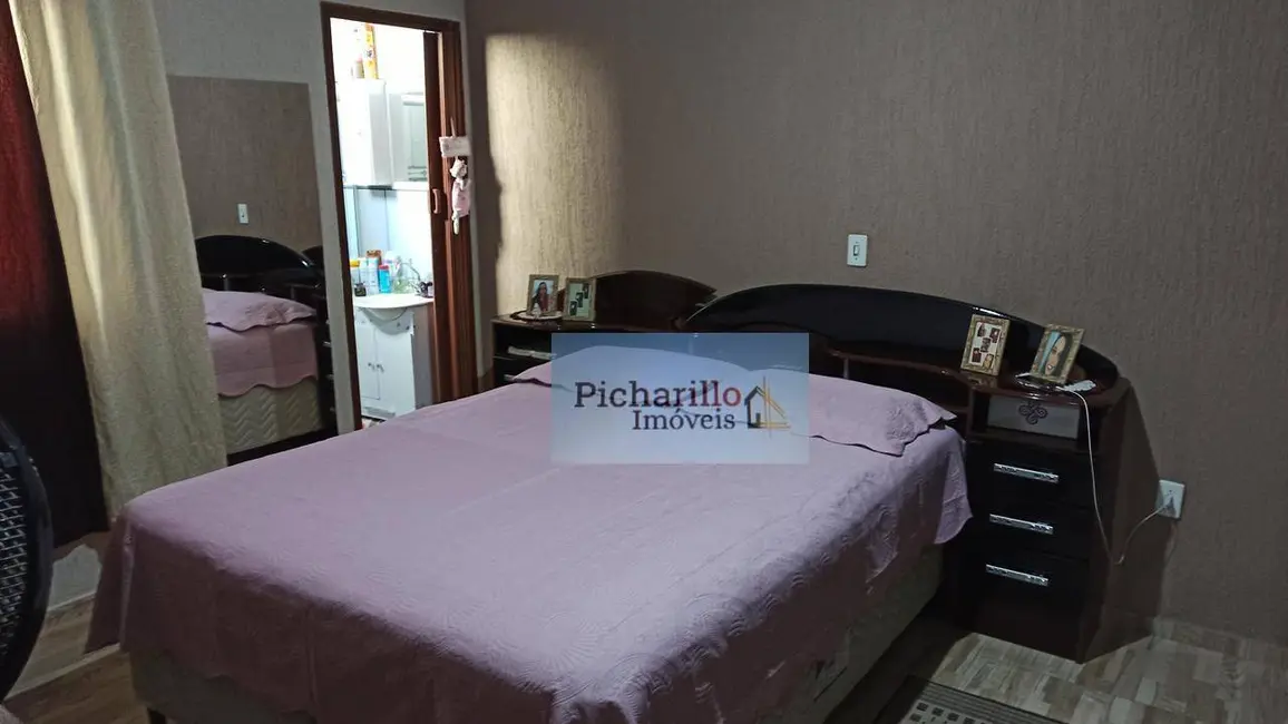 Casa com 2 quartos à venda, 138m2 em Conjunto Habitacional Dom Constantino Amstalden, Sao Carlos - SP - imagem 4 Foto 4 de Casa com 2 quartos à venda, 138m2 em Conjunto Habitacional Dom Constantino Amstalden, Sao Carlos - SP