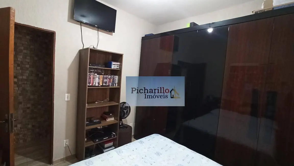 Casa com 2 quartos à venda, 138m2 em Conjunto Habitacional Dom Constantino Amstalden, Sao Carlos - SP - imagem 8 Foto 8 de Casa com 2 quartos à venda, 138m2 em Conjunto Habitacional Dom Constantino Amstalden, Sao Carlos - SP