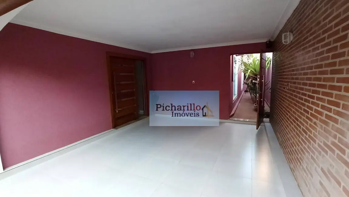 Casa com 3 quartos à venda, 675m2 em Jardim São Carlos, Sao Carlos - SP - imagem 6 Foto 6 de Casa com 3 quartos à venda, 675m2 em Jardim São Carlos, Sao Carlos - SP