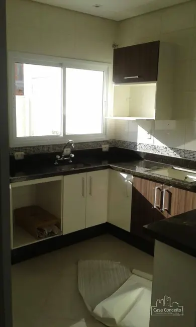 Casa com 3 quartos à venda, 200m2 em Jardim Novo Horizonte, Sorocaba - SP - imagem 4 Foto 4 de Casa com 3 quartos à venda, 200m2 em Jardim Novo Horizonte, Sorocaba - SP