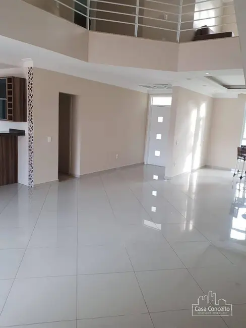 Sobrado com 3 quartos à venda, 300m2 em Jardim Novo Horizonte, Sorocaba - SP - imagem 9 Foto 9 de Sobrado com 3 quartos à venda, 300m2 em Jardim Novo Horizonte, Sorocaba - SP
