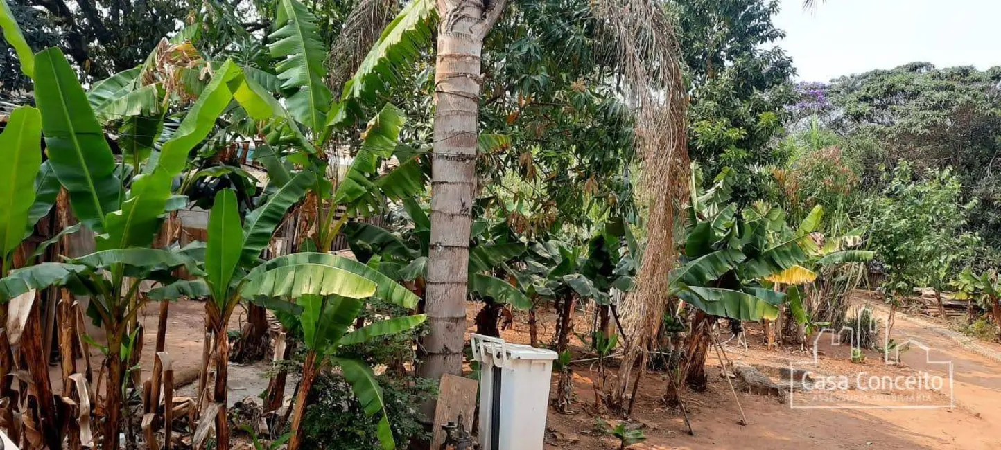 Chácara com 3 quartos à venda, 1800m2 em Vila Helena, Sorocaba - SP - imagem 2 Foto 2 de Chácara com 3 quartos à venda, 1800m2 em Vila Helena, Sorocaba - SP