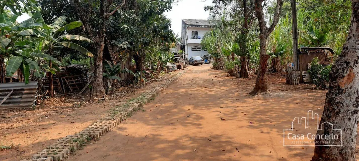 Foto 1 de Chácara com 3 quartos à venda, 1800m2 em Vila Helena, Sorocaba - SP