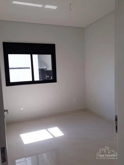 Casa de Condomínio com 3 quartos à venda, 250m2 em Wanel Ville, Sorocaba - SP - imagem 4 Foto 4 de Casa de Condomínio com 3 quartos à venda, 250m2 em Wanel Ville, Sorocaba - SP