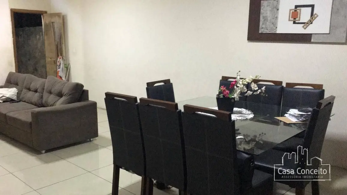 Casa com 3 quartos à venda, 170m2 em Conjunto Habitacional Júlio de Mesquita Filho, Sorocaba - SP - imagem 2 Foto 2 de Casa com 3 quartos à venda, 170m2 em Conjunto Habitacional Júlio de Mesquita Filho, Sorocaba - SP