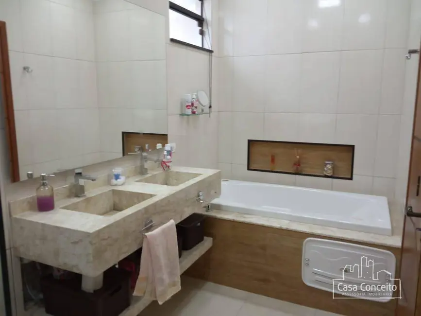 Foto 4 de Casa com 3 quartos à venda, 315m2 em Vila Trujillo, Sorocaba - SP