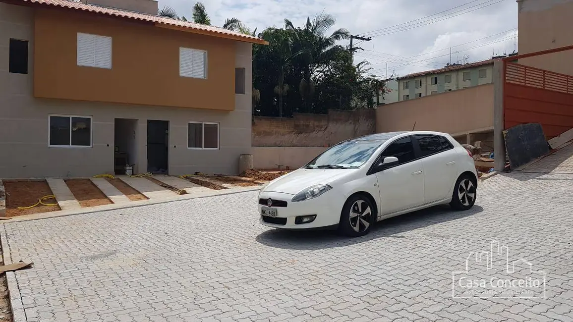 Foto 3 de Casa de Condomínio com 2 quartos à venda, 63m2 em Jardim Guarujá, Sorocaba - SP