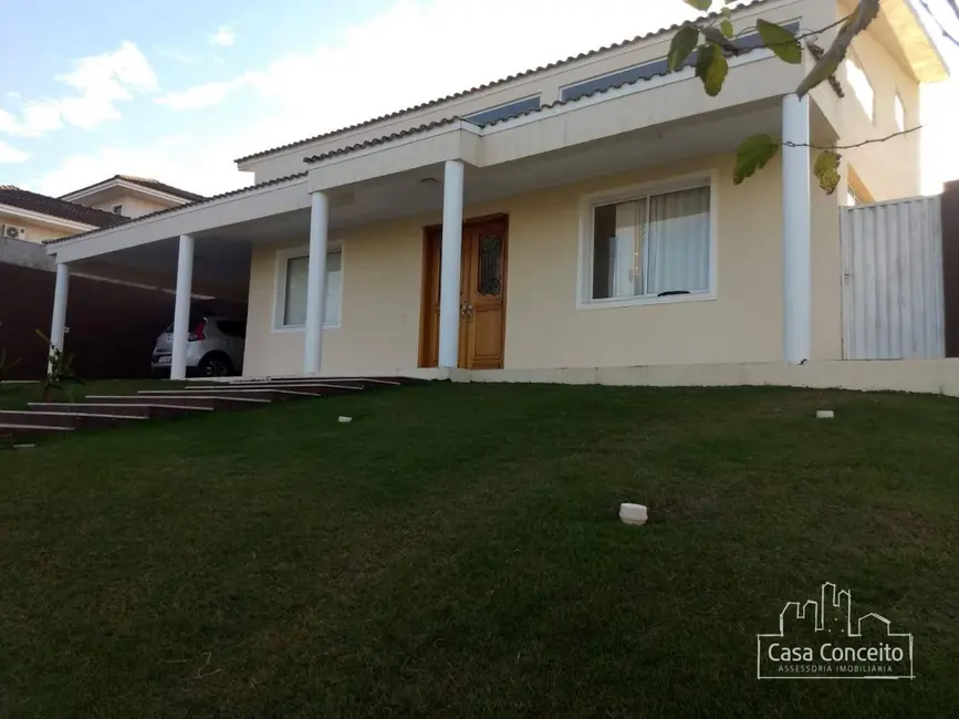 Foto 2 de Casa de Condomínio com 4 quartos à venda, 1000m2 em Aracoiaba Da Serra - SP