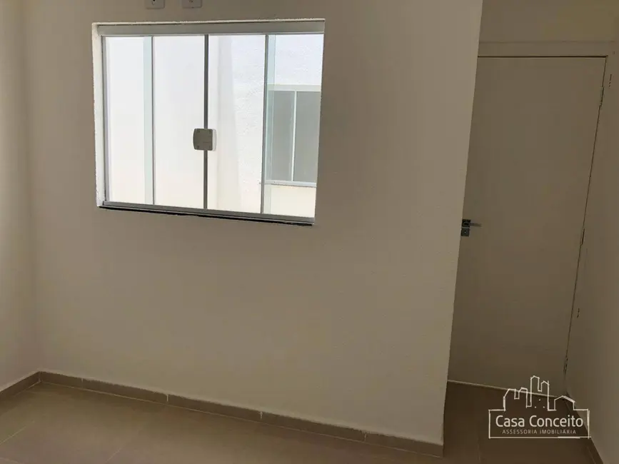 Foto 2 de Casa com 2 quartos à venda, 75m2 em Jardim Santa Marta, Sorocaba - SP