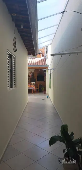 Casa com 3 quartos à venda, 160m2 em Wanel Ville, Sorocaba - SP - imagem 4 Foto 4 de Casa com 3 quartos à venda, 160m2 em Wanel Ville, Sorocaba - SP