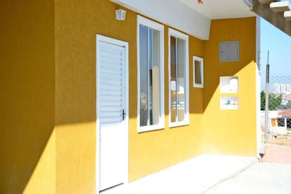 Foto 3 de Kitnet com 1 quarto à venda, 1227m2 em Lopes de Oliveira, Sorocaba - SP