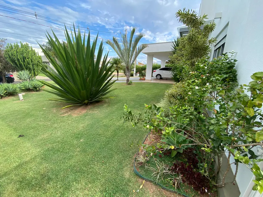 Foto 8 de Casa de Condomínio com 3 quartos à venda, 303m2 em Salto - SP