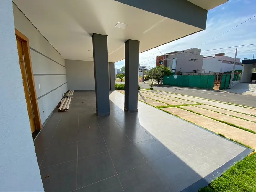 Foto 2 de Casa de Condomínio com 3 quartos à venda, 221m2 em Salto - SP