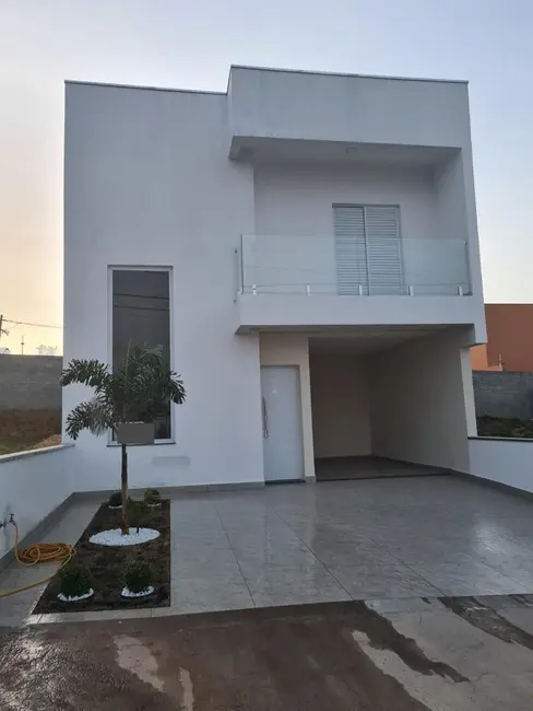 Foto 2 de Casa de Condomínio com 3 quartos à venda, 170m2 em Salto - SP