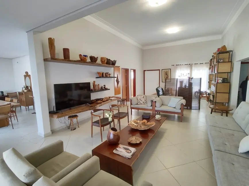 Casa de Condomínio com 4 quartos à venda, 375m2 em Salto - SP - imagem 5 Foto 5 de Casa de Condomínio com 4 quartos à venda, 375m2 em Salto - SP