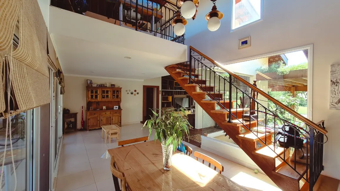 Foto 8 de Casa de Condomínio com 3 quartos à venda, 322m2 em Salto - SP