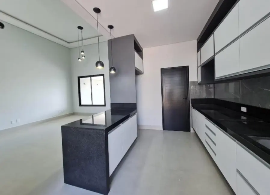 Foto 4 de Casa de Condomínio com 3 quartos à venda, 135m2 em Jardim Bréscia, Indaiatuba - SP