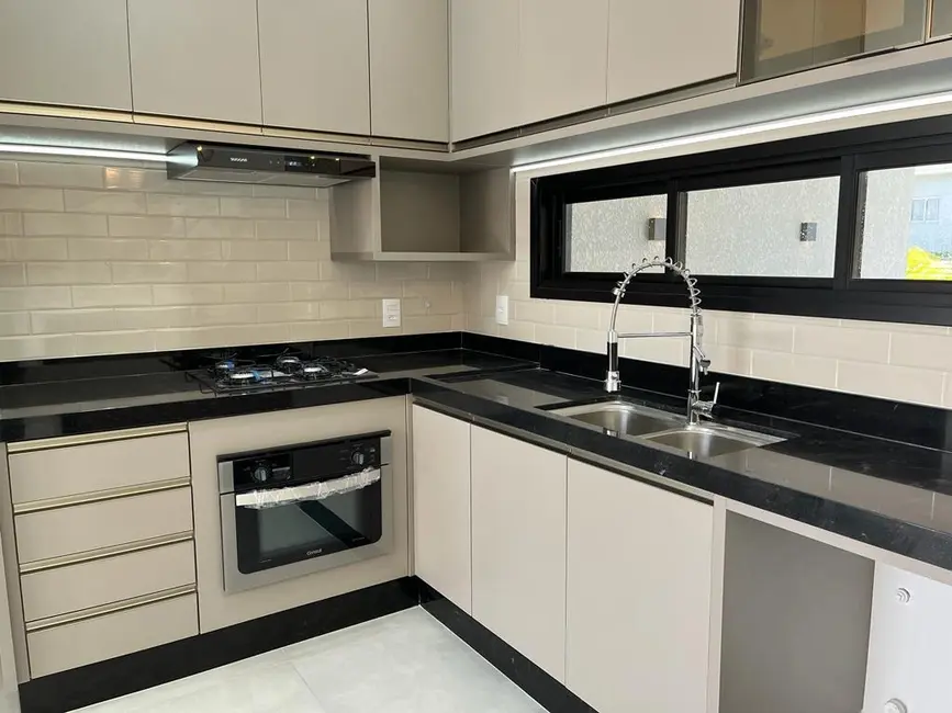 Foto 4 de Casa de Condomínio com 3 quartos à venda, 137m2 em Jardim Bréscia, Indaiatuba - SP