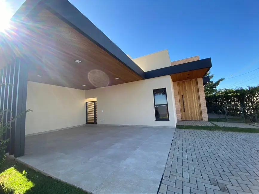 Foto 3 de Casa de Condomínio com 3 quartos à venda, 161m2 em Condomínio Residencial Mont Blanc, Itu - SP