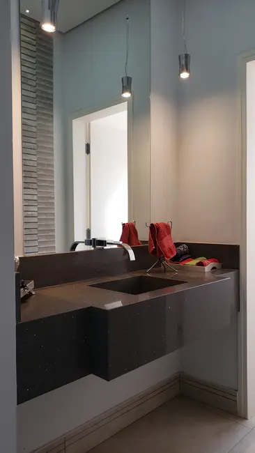 Foto 8 de Casa de Condomínio com 3 quartos à venda, 258m2 em Residencial Central Parque, Salto - SP