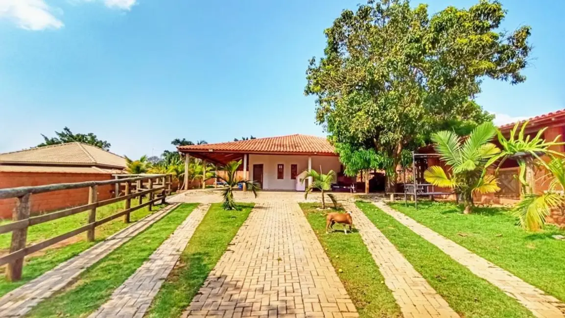 Foto 2 de Chácara com 3 quartos à venda, 600m2 em Chácara Iracema, Salto - SP