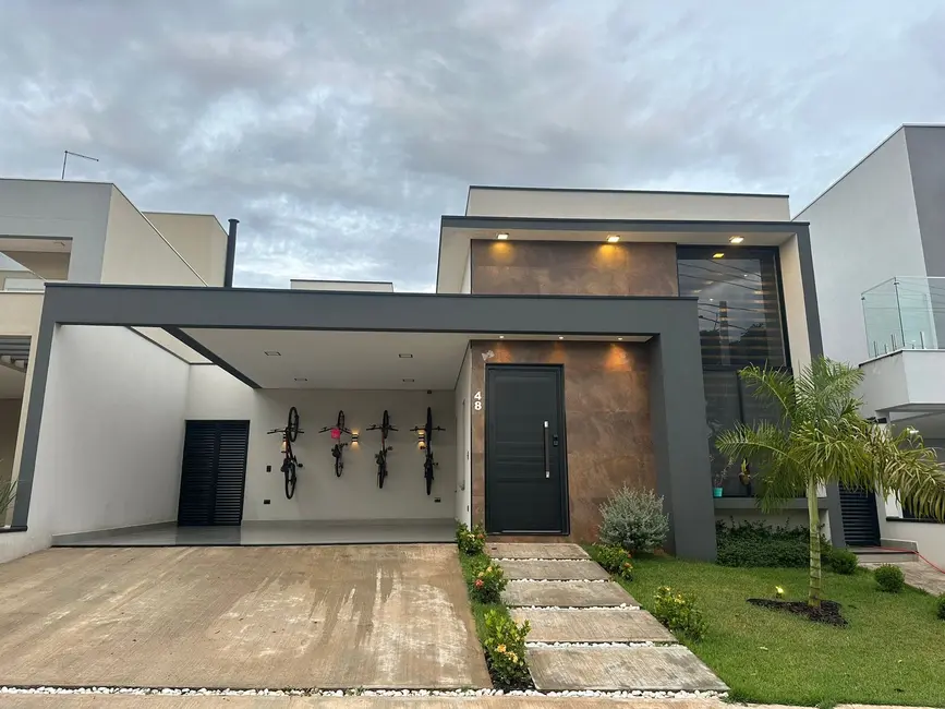 Casa de Condomínio com 3 quartos à venda, 168m2 em Salto - SP - imagem 2 Foto 2 de Casa de Condomínio com 3 quartos à venda, 168m2 em Salto - SP