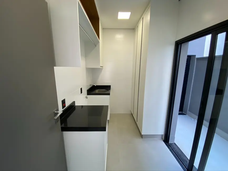 Foto 6 de Casa de Condomínio com 3 quartos à venda, 230m2 em Salto - SP
