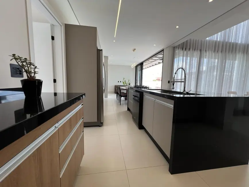 Foto 7 de Casa de Condomínio com 3 quartos à venda, 338m2 em Salto - SP