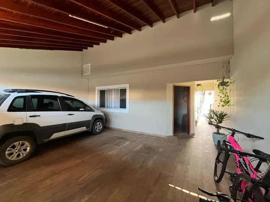 Foto 2 de Casa com 3 quartos à venda, 121m2 em Jardim Panorama, Salto - SP