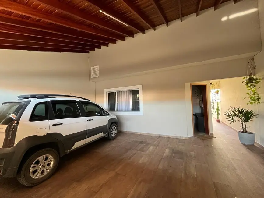 Foto 3 de Casa com 3 quartos à venda, 121m2 em Jardim Panorama, Salto - SP