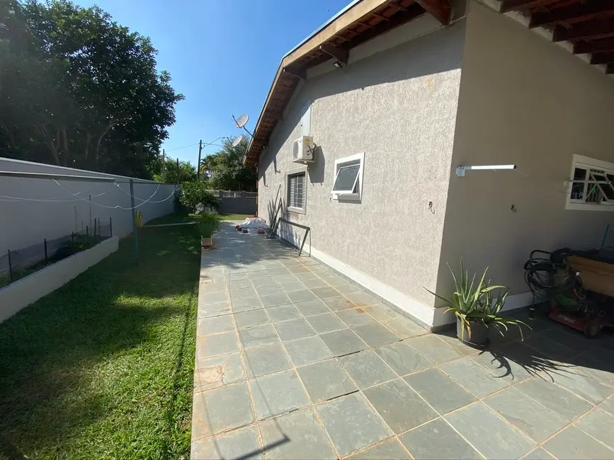 Foto 7 de Chácara com 3 quartos à venda, 300m2 em Condomínio Zuleika Jabour, Salto - SP