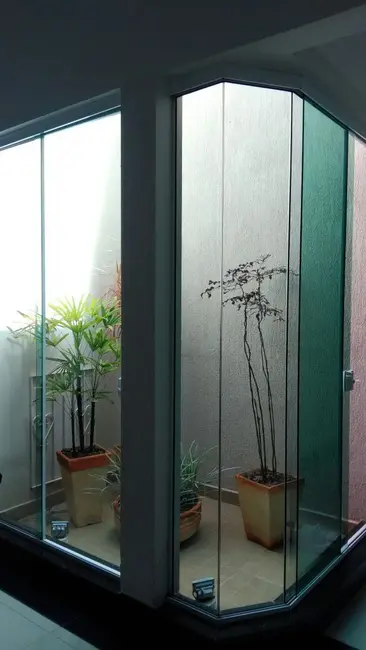 Foto 6 de Casa com 2 quartos à venda, 210m2 em Jardim Celani, Salto - SP