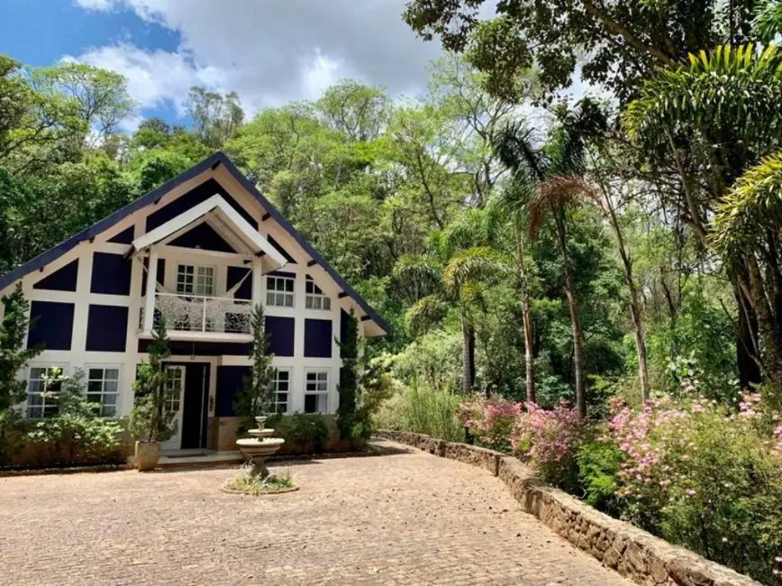 Casa de Condomínio com 4 quartos à venda, 410m2 em Rio Acima - MG - imagem 6 Foto 6 de Casa de Condomínio com 4 quartos à venda, 410m2 em Rio Acima - MG