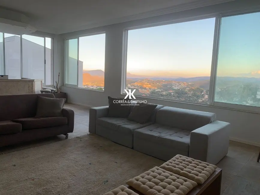 Casa de Condomínio com 4 quartos à venda, 340m2 em Vila Castela, Nova Lima - MG - imagem 4 Foto 4 de Casa de Condomínio com 4 quartos à venda, 340m2 em Vila Castela, Nova Lima - MG