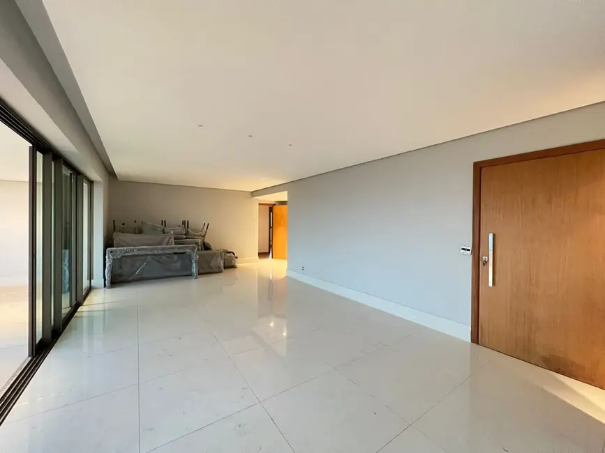 Apartamento com 4 quartos à venda, 201m2 em Vila da Serra, Nova Lima - MG - imagem 6 Foto 6 de Apartamento com 4 quartos à venda, 201m2 em Vila da Serra, Nova Lima - MG