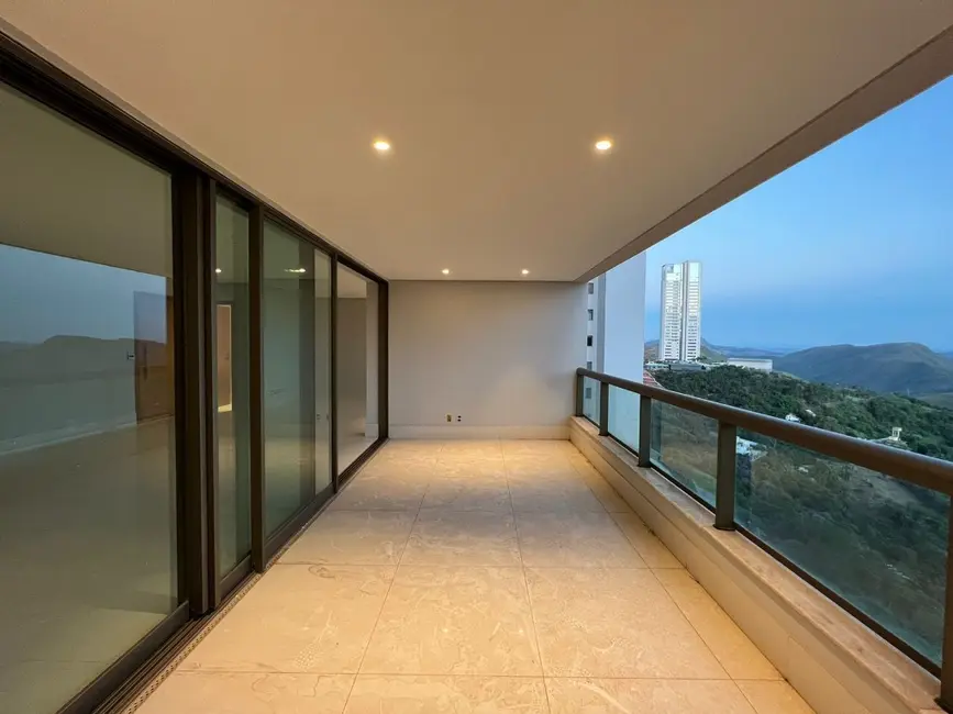 Apartamento com 4 quartos à venda, 201m2 em Vila da Serra, Nova Lima - MG - imagem 4 Foto 4 de Apartamento com 4 quartos à venda, 201m2 em Vila da Serra, Nova Lima - MG