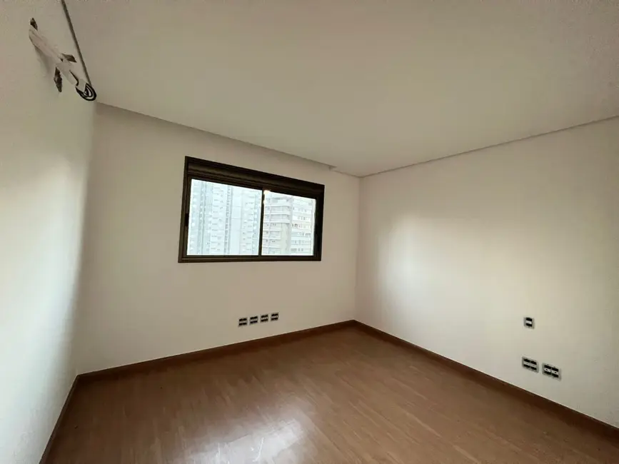 Apartamento com 4 quartos à venda, 201m2 em Vila da Serra, Nova Lima - MG - imagem 8 Foto 8 de Apartamento com 4 quartos à venda, 201m2 em Vila da Serra, Nova Lima - MG