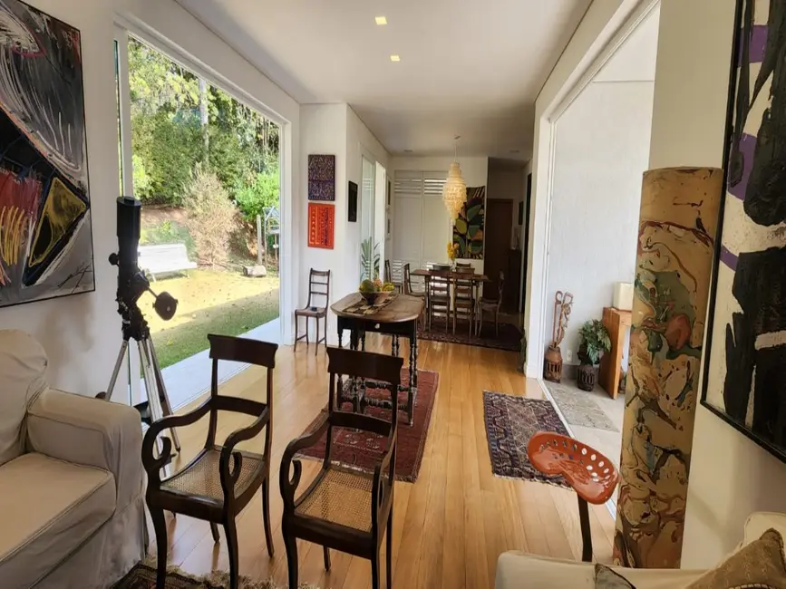 Casa de Condomínio com 4 quartos à venda, 360m2 em Vila Alpina, Nova Lima - MG - imagem 8 Foto 8 de Casa de Condomínio com 4 quartos à venda, 360m2 em Vila Alpina, Nova Lima - MG